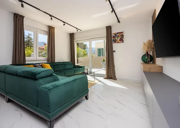 ヴィラ Near The *